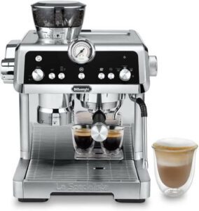 ماكينة تحضير الإسبريسو DeLonghi Specialist Prestigio Barista Pump EC9355.M باللون الفضي (افضل ماكينة اسبريسو)
