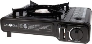 موقد غاز البوتان المحمول Gas ONE GS-1000 بقوة 7,650 وحدة حرارية بريطانية، مع إشعال تلقائي وحقيبة حمل (افضل موقد غاز متنقل)